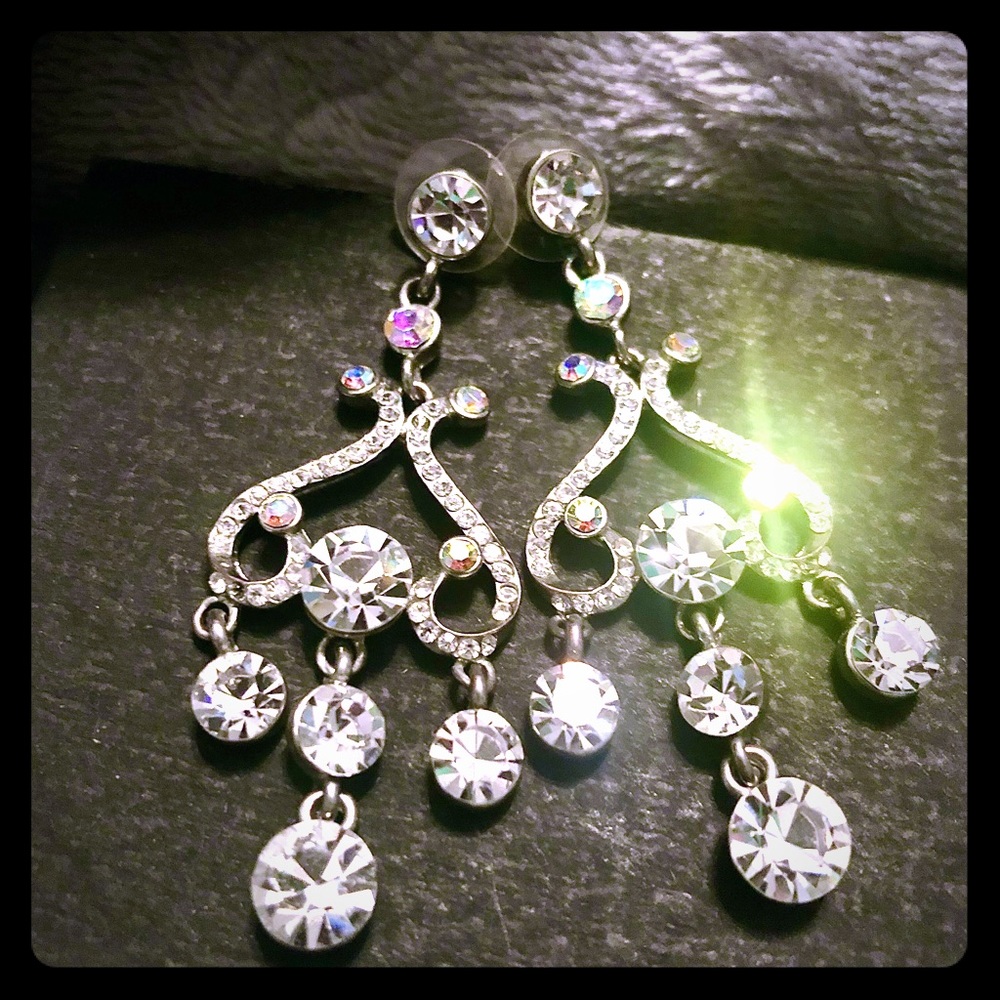 🔴Fashion Chandelier Earrings😍👌🏻